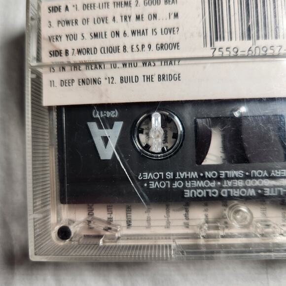 Deee-Lite World Clique Tested Dance Music Cassette (Electra, 1990) Pre-owned - Picture 6 of 7